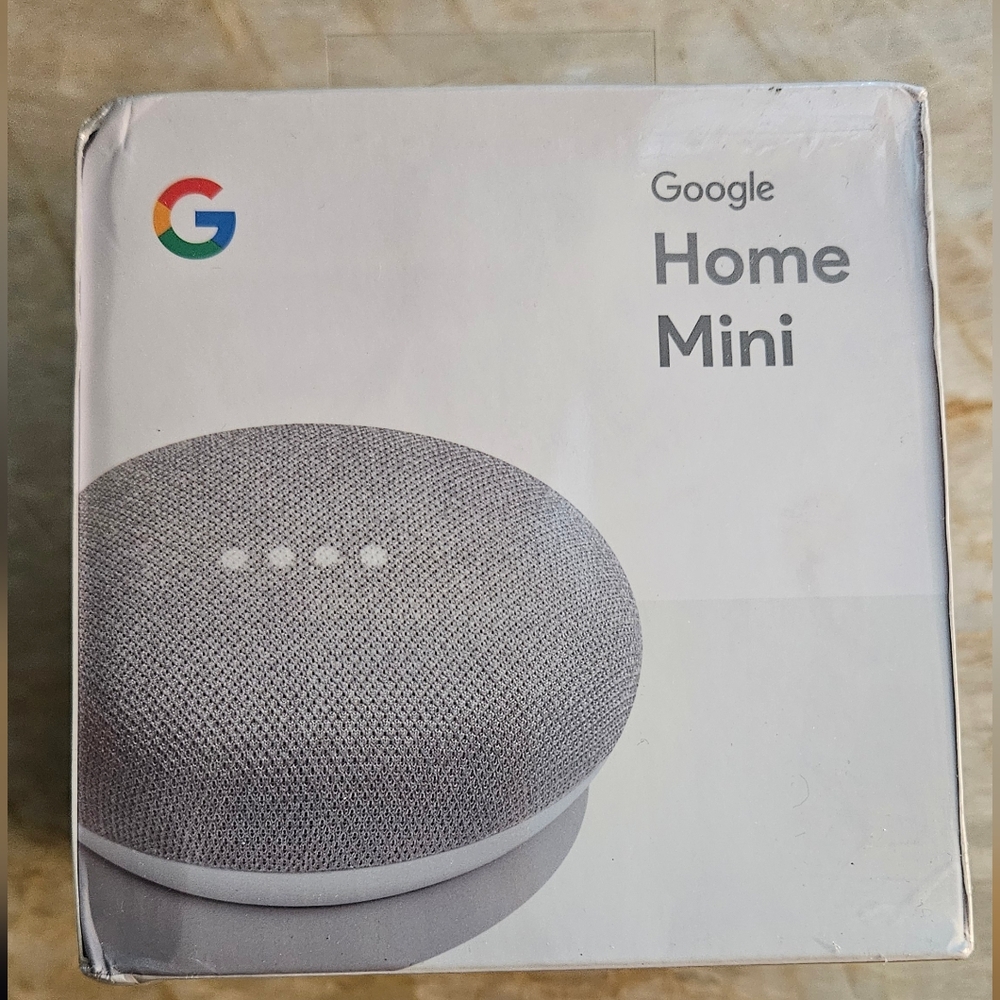Google Home mini speaker NWT